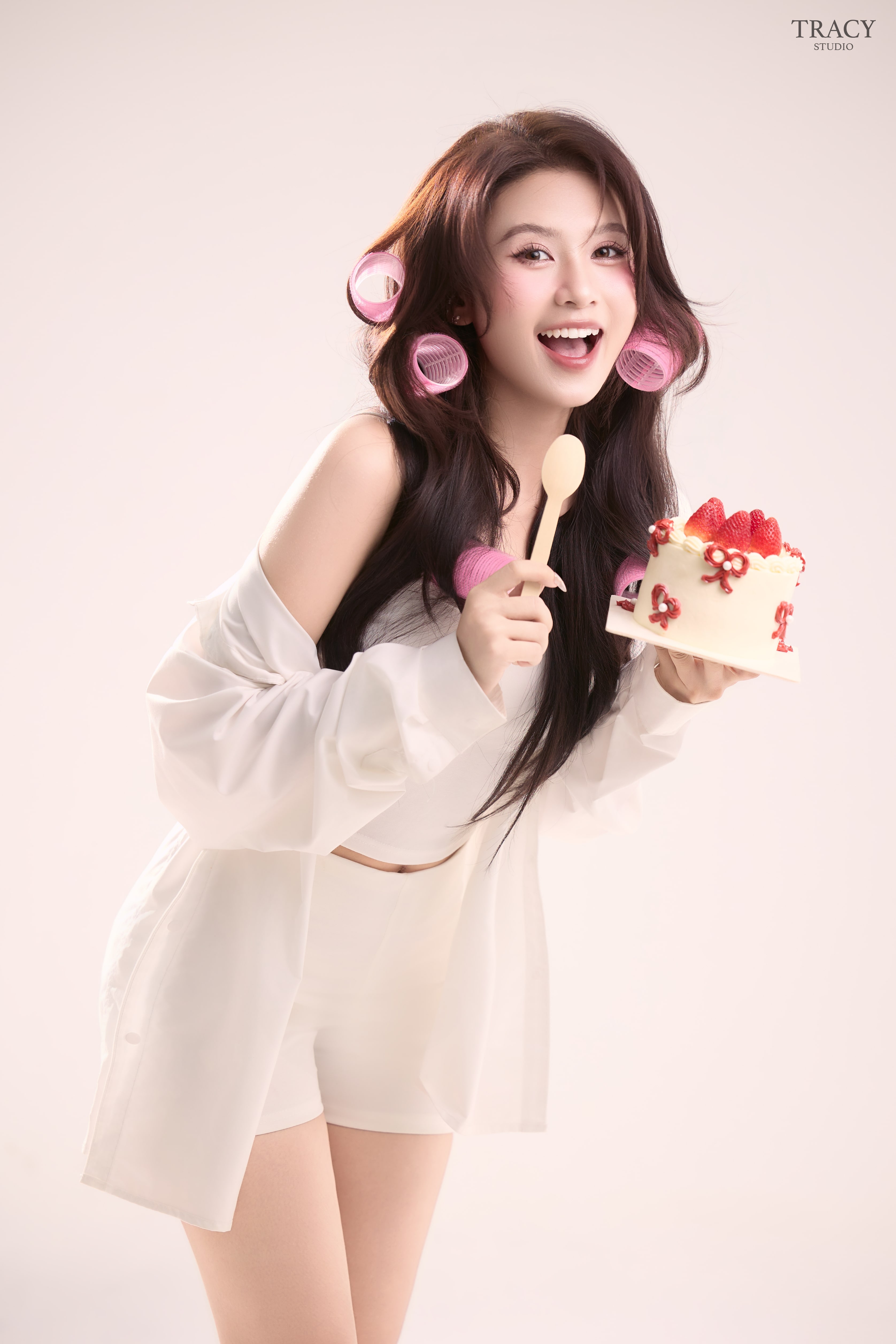 frontend/img/gallery/concept-sinh-nhat/changmay_tracystudiobirthday (9).jpg